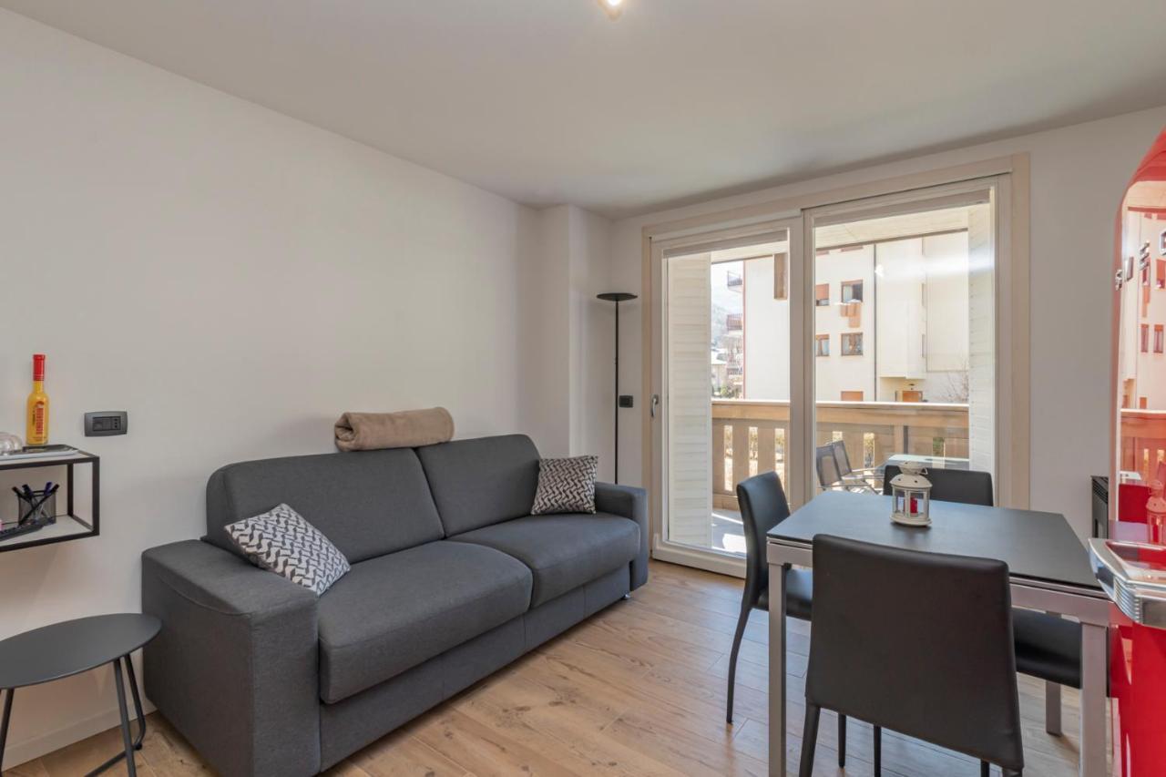 Cristallo Apartment - Ristrutturato Nuovo Centro Aprica Exteriér fotografie